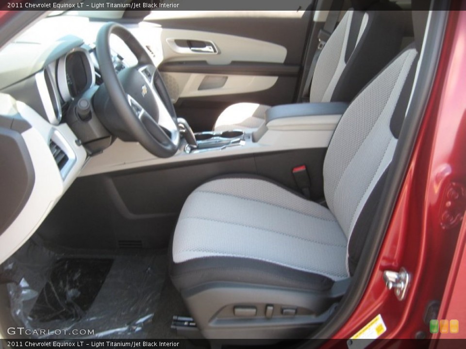 Light Titanium/Jet Black Interior Photo for the 2011 Chevrolet Equinox LT #60511833