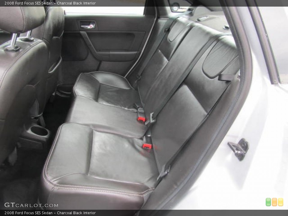 Charcoal Black Interior Photo for the 2008 Ford Focus SES Sedan #60513422