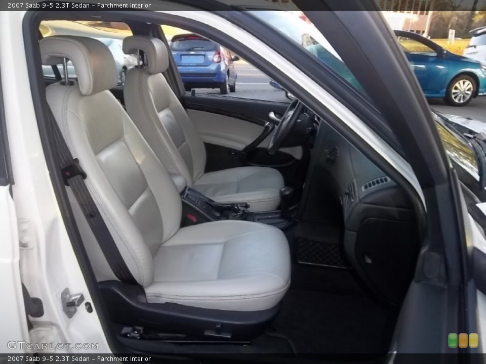 Parchment Interior Photo for the 2007 Saab 9-5 2.3T Sedan #60516124