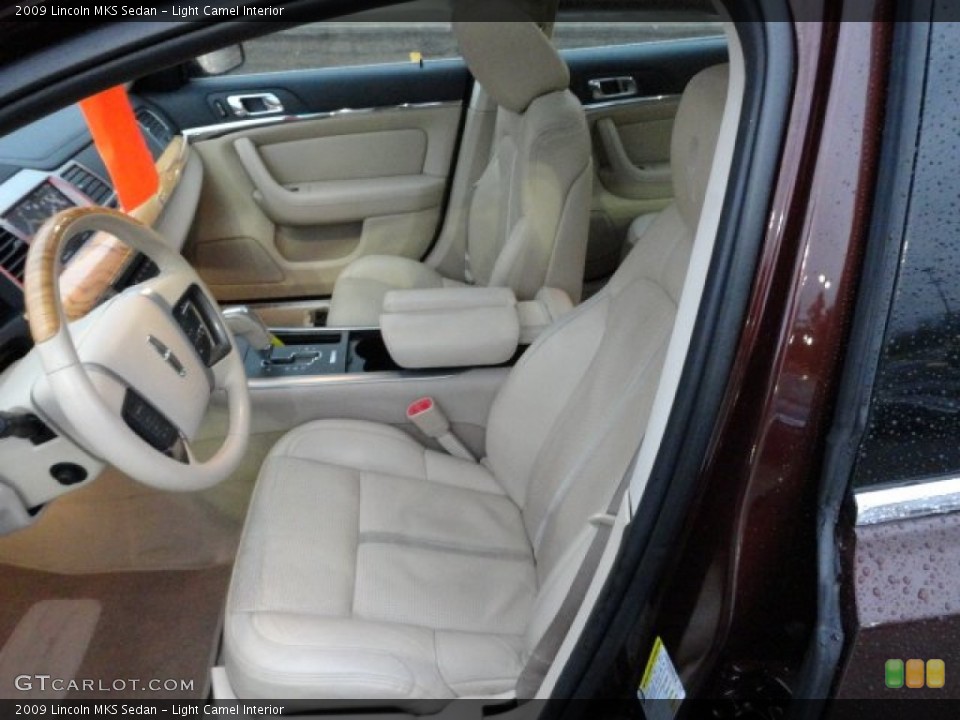 Light Camel Interior Photo for the 2009 Lincoln MKS Sedan #60521799