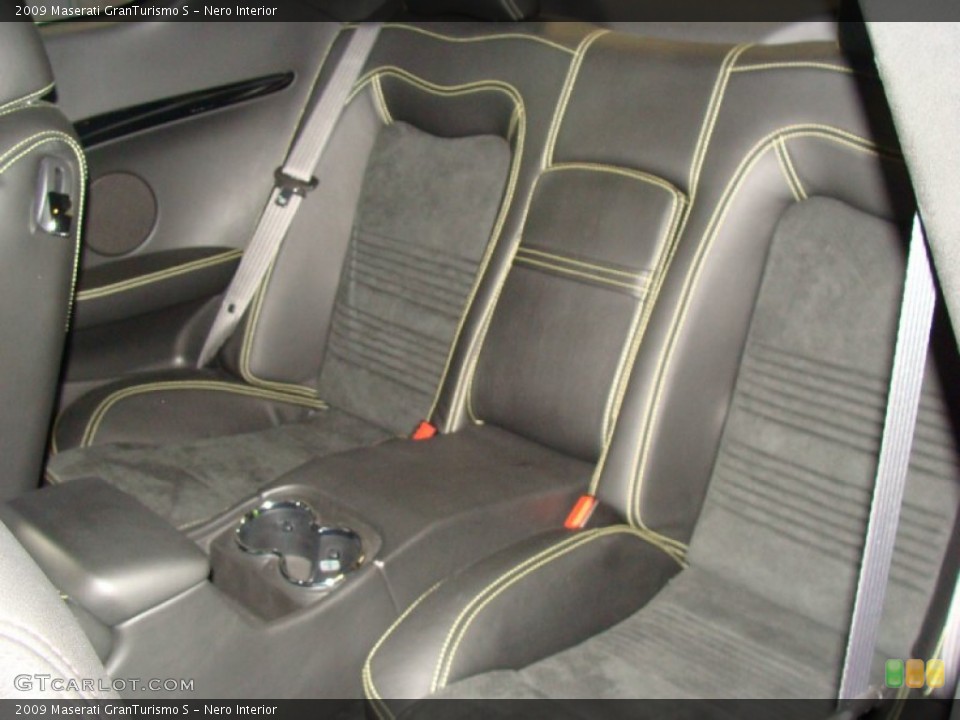 Nero Interior Rear Seat for the 2009 Maserati GranTurismo S #60524742