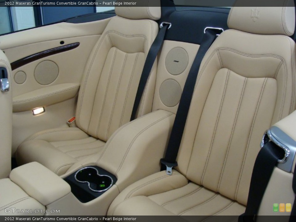 Pearl Beige Interior Photo for the 2012 Maserati GranTurismo Convertible GranCabrio #60525301