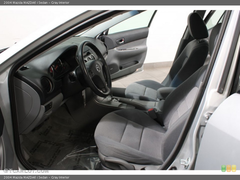 Gray Interior Photo for the 2004 Mazda MAZDA6 i Sedan #60530455
