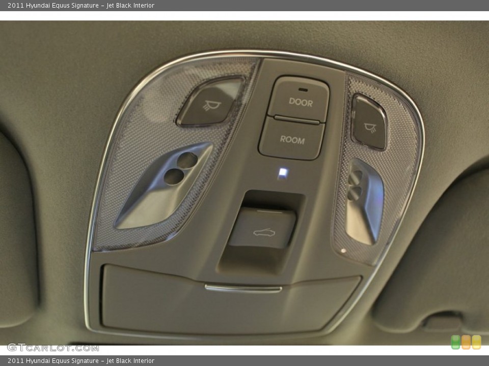 Jet Black Interior Controls for the 2011 Hyundai Equus Signature #60564434