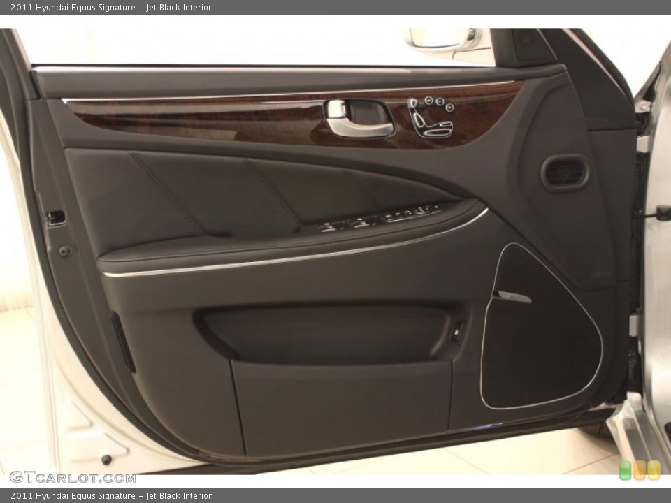 Jet Black Interior Door Panel for the 2011 Hyundai Equus Signature #60564752