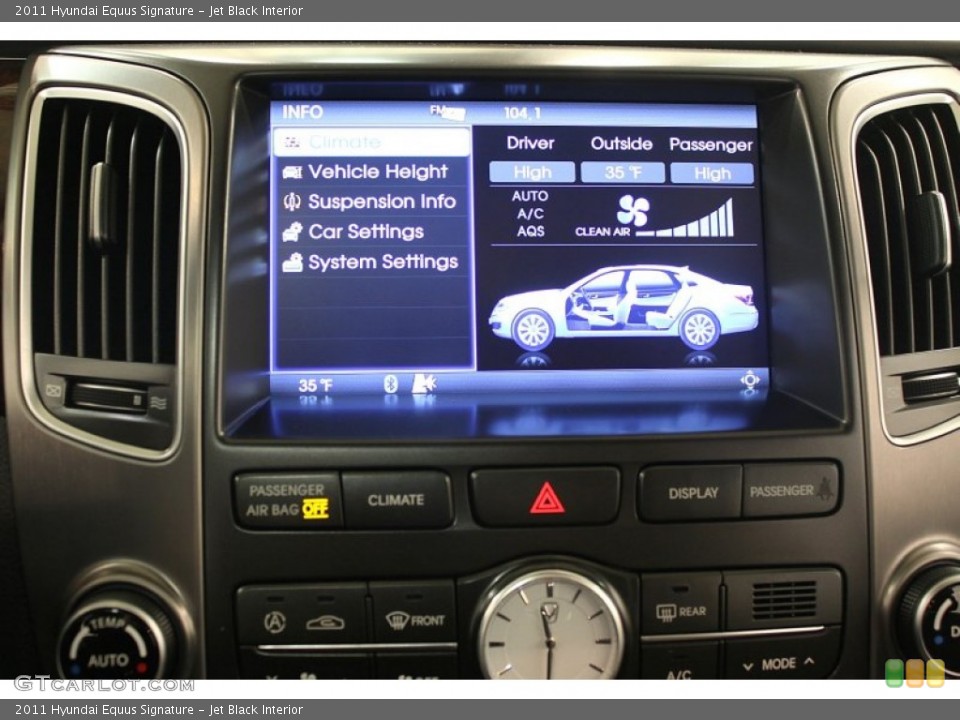 Jet Black Interior Controls for the 2011 Hyundai Equus Signature #60565061