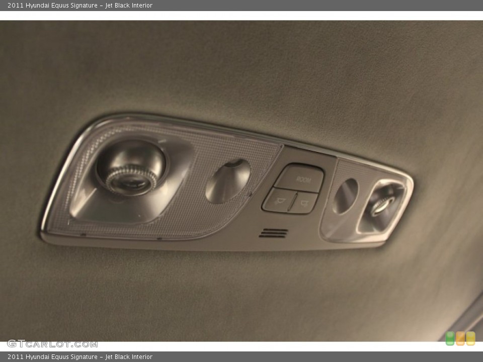 Jet Black Interior Controls for the 2011 Hyundai Equus Signature #60565157