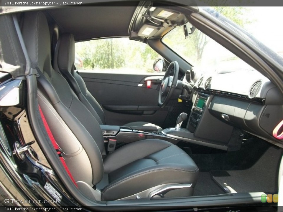 Black Interior Photo for the 2011 Porsche Boxster Spyder #60567374