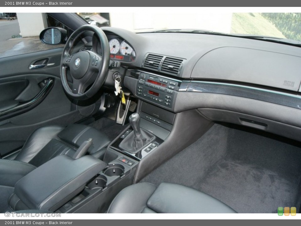 Black Interior Dashboard for the 2001 BMW M3 Coupe #60573874