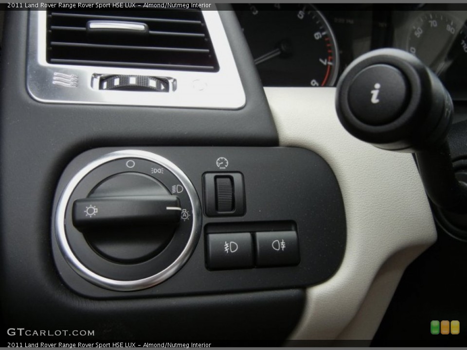 Almond/Nutmeg Interior Controls for the 2011 Land Rover Range Rover Sport HSE LUX #60598619