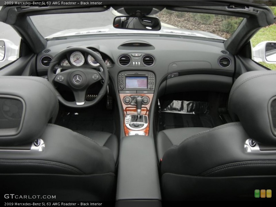 Black Interior Photo for the 2009 Mercedes-Benz SL 63 AMG Roadster #60599163