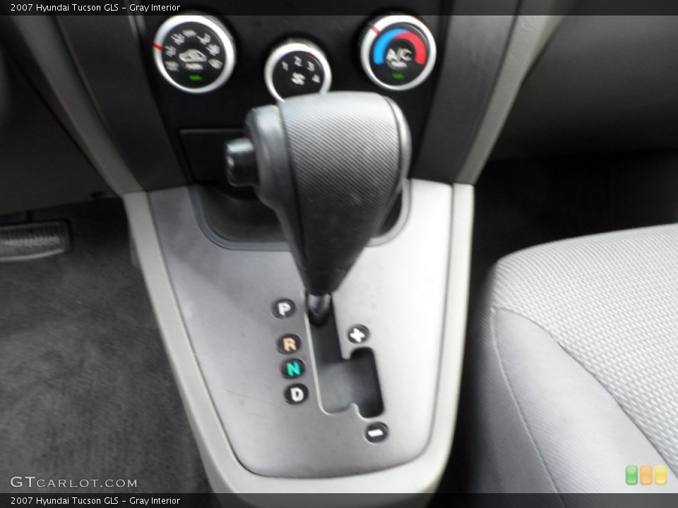 Gray Interior Transmission for the 2007 Hyundai Tucson GLS #60620312