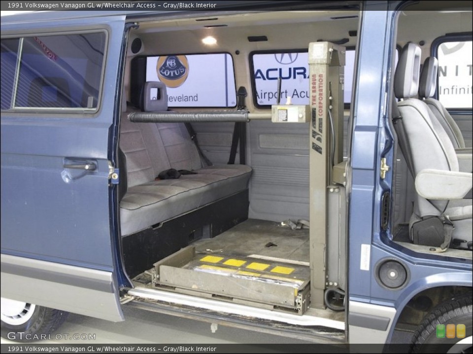 Gray/Black Interior Photo for the 1991 Volkswagen Vanagon GL w/Wheelchair Access #60625921