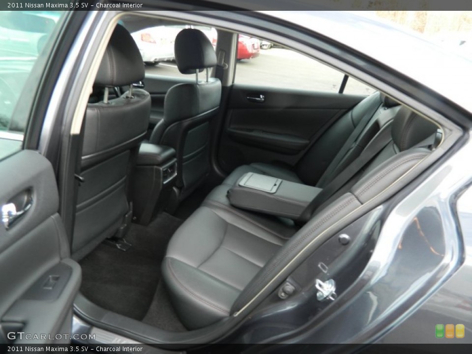 Charcoal Interior Photo for the 2011 Nissan Maxima 3.5 SV #60639391
