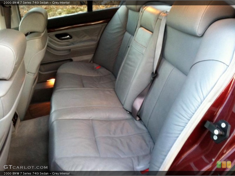 Grey Interior Rear Seat for the 2000 BMW 7 Series 740i Sedan #60641692