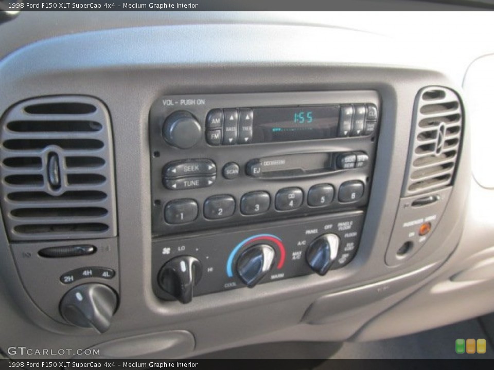 Medium Graphite Interior Controls for the 1998 Ford F150 XLT SuperCab 4x4 #60659545