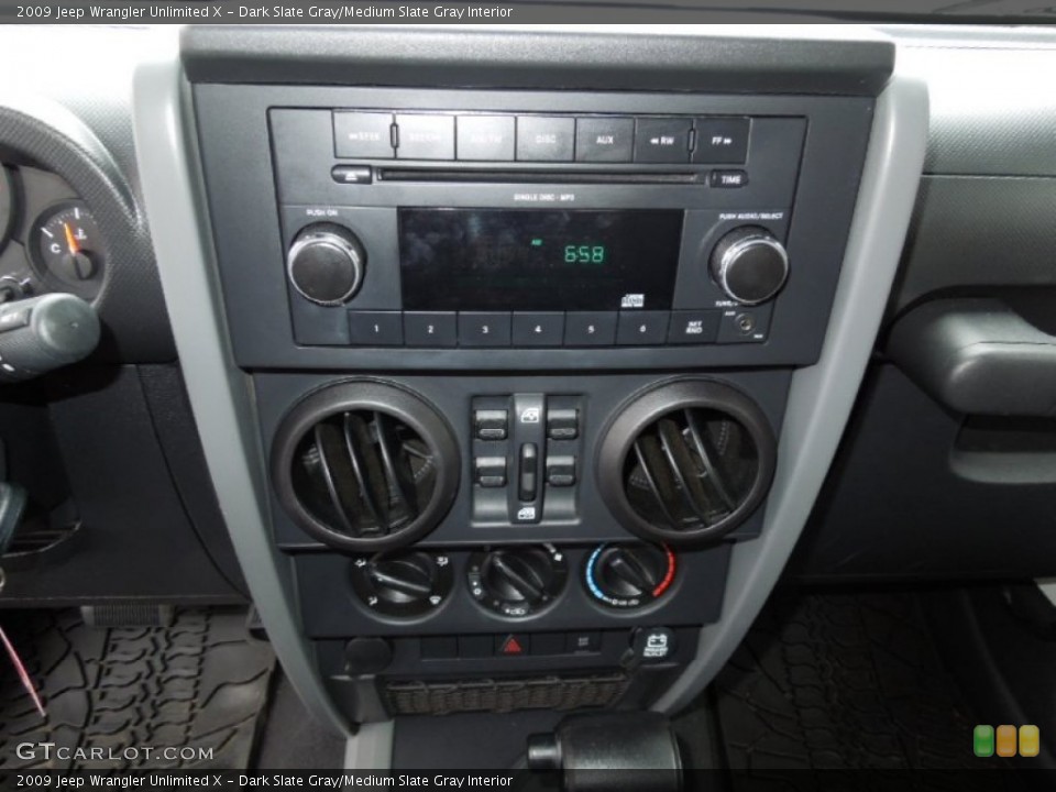 Dark Slate Gray/Medium Slate Gray Interior Controls for the 2009 Jeep Wrangler Unlimited X #60661693