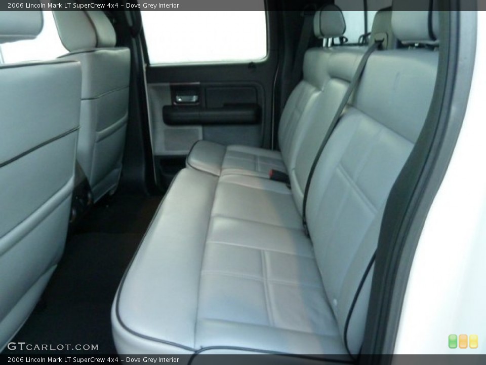 Dove Grey Interior Photo for the 2006 Lincoln Mark LT SuperCrew 4x4 #60666106