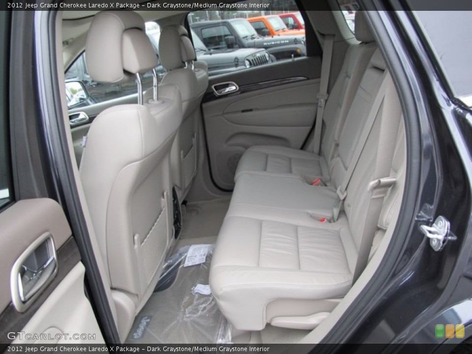 Dark Graystone/Medium Graystone Interior Photo for the 2012 Jeep Grand Cherokee Laredo X Package #60667940