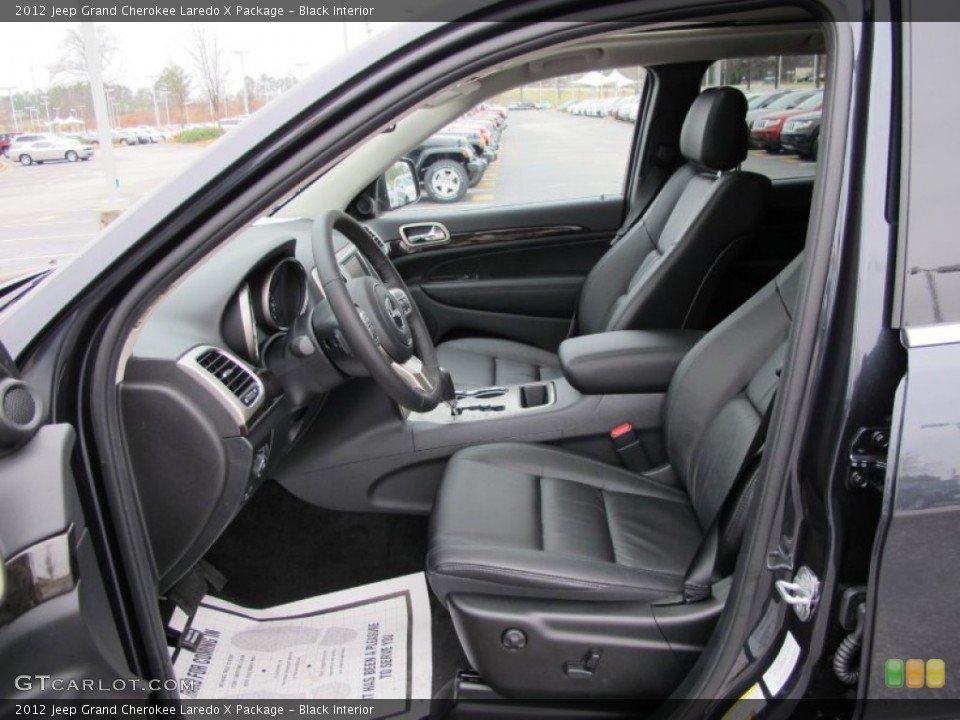 Black Interior Photo for the 2012 Jeep Grand Cherokee Laredo X Package #60668060