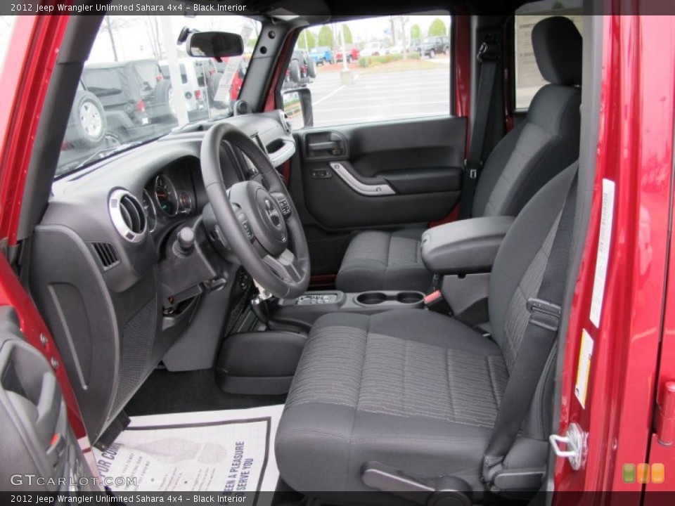 Black Interior Photo for the 2012 Jeep Wrangler Unlimited Sahara 4x4 #60668351