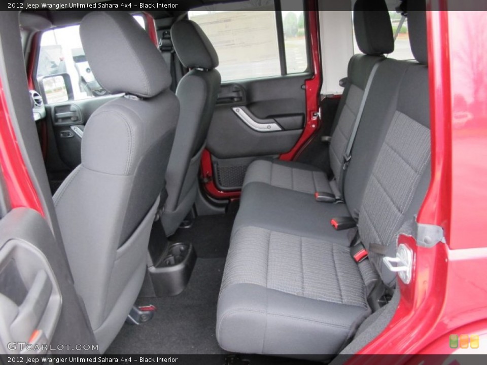 Black Interior Photo for the 2012 Jeep Wrangler Unlimited Sahara 4x4 #60668360