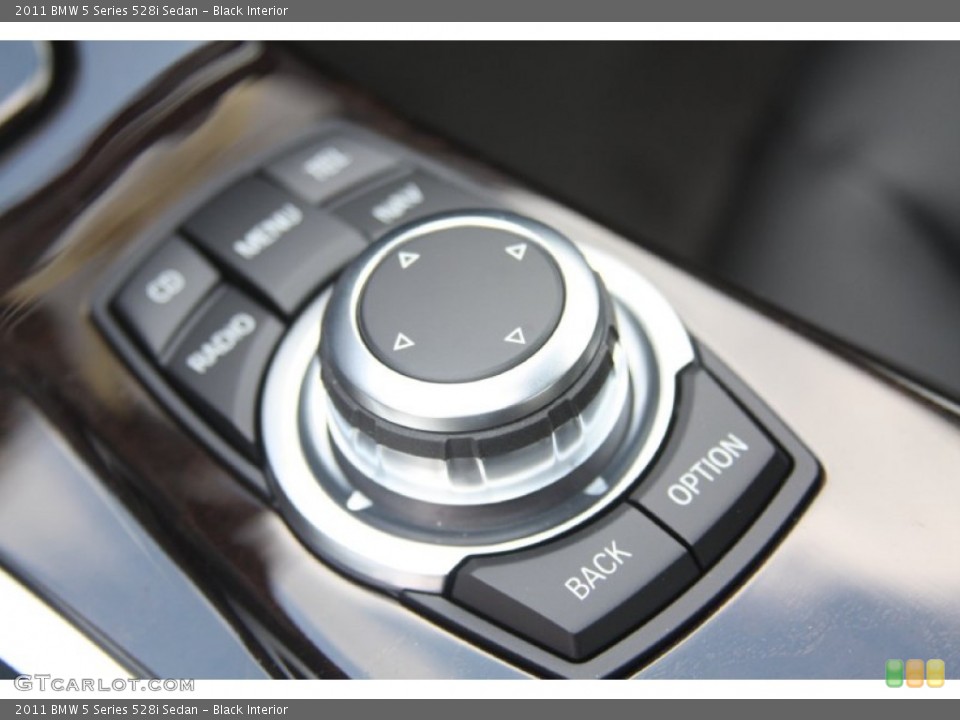Black Interior Controls for the 2011 BMW 5 Series 528i Sedan #60678251