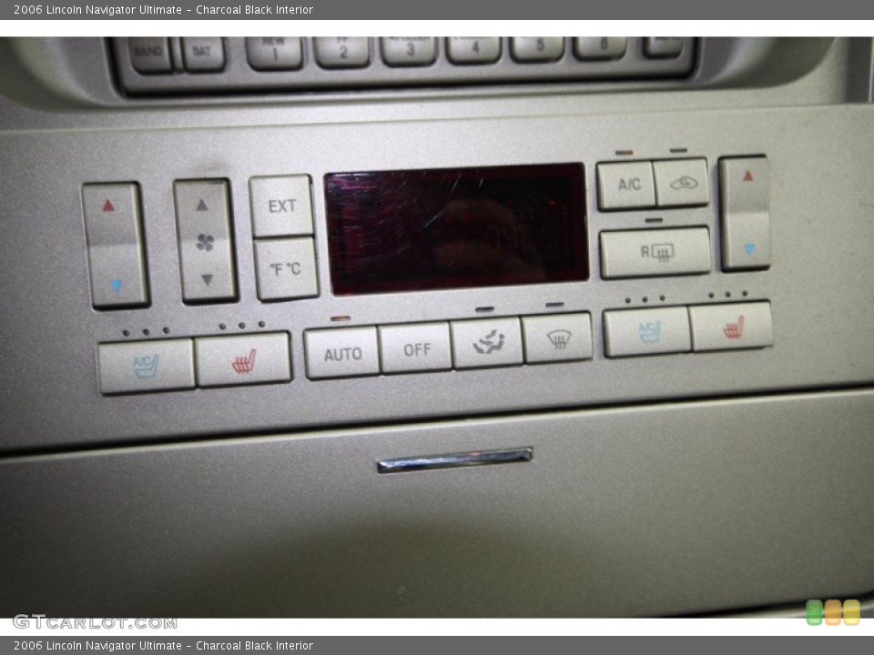 Charcoal Black Interior Controls for the 2006 Lincoln Navigator Ultimate #60678749