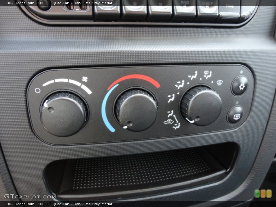 Dark Slate Gray Interior Controls for the 2004 Dodge Ram 2500 SLT Quad Cab #60689537