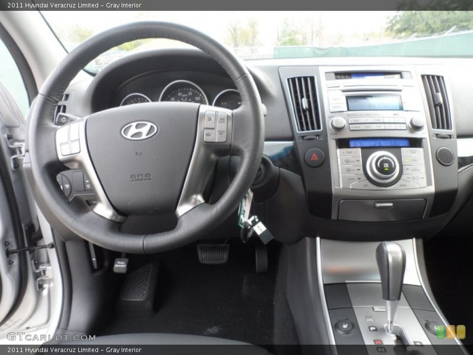 Gray Interior Dashboard for the 2011 Hyundai Veracruz Limited #60691613