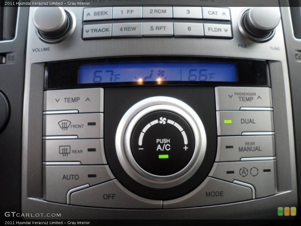 Gray Interior Controls for the 2011 Hyundai Veracruz Limited #60691631