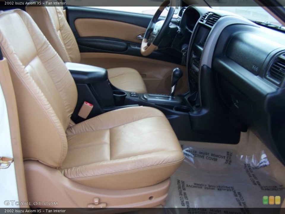 Tan Interior Photo for the 2002 Isuzu Axiom XS #60693374