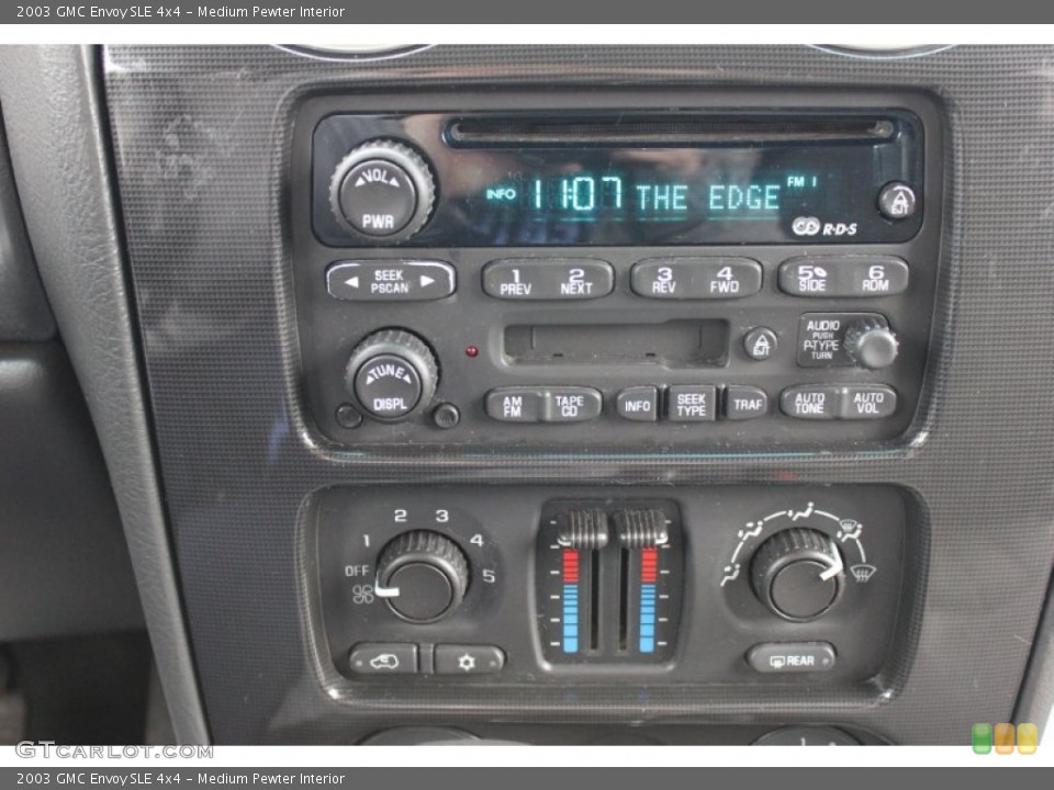 Medium Pewter Interior Controls for the 2003 GMC Envoy SLE 4x4 #60727369