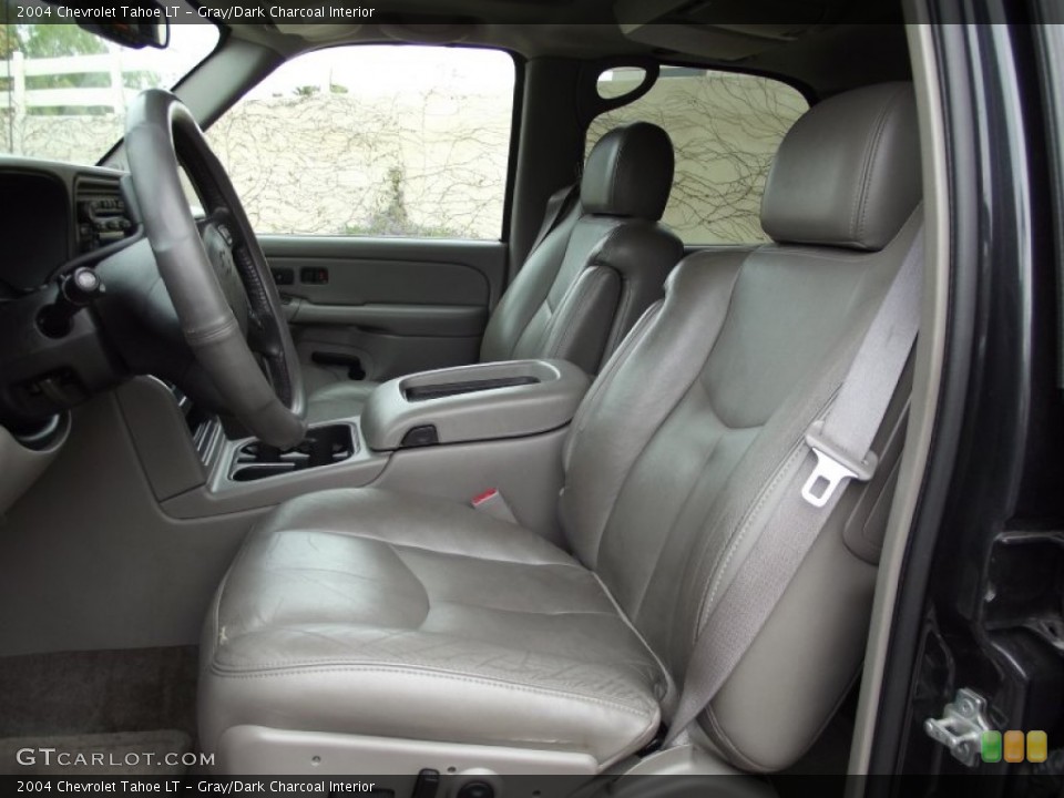 Gray/Dark Charcoal Interior Photo for the 2004 Chevrolet Tahoe LT #60731842