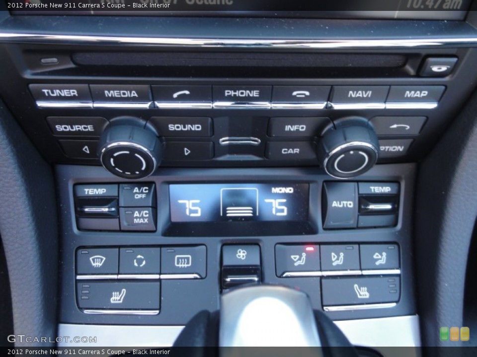 Black Interior Controls for the 2012 Porsche New 911 Carrera S Coupe #60737860