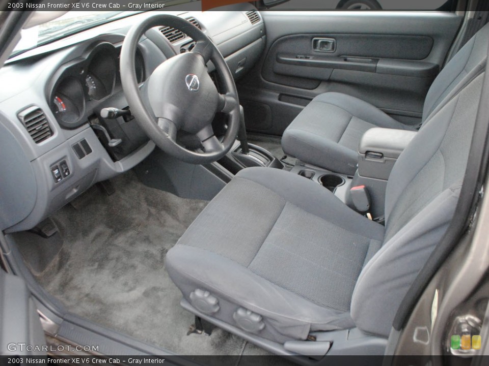 Gray Interior Photo for the 2003 Nissan Frontier XE V6 Crew Cab #60742295