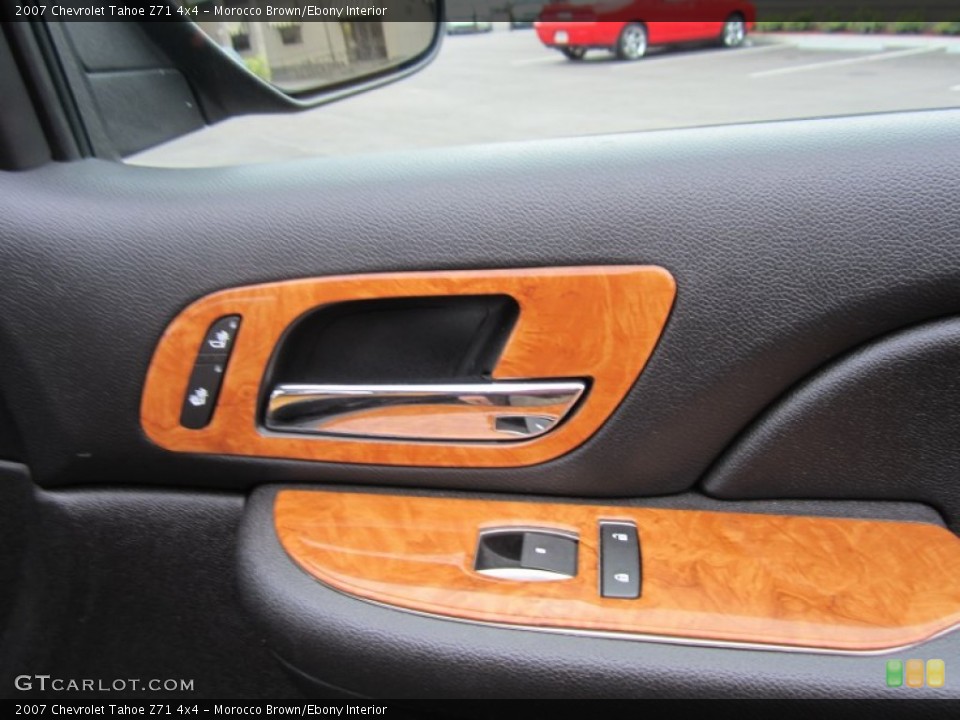 Morocco Brown/Ebony Interior Controls for the 2007 Chevrolet Tahoe Z71 4x4 #60754001
