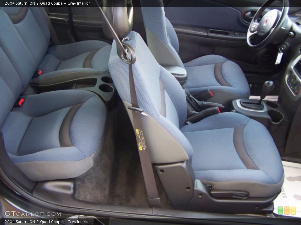 Grey Interior Photo for the 2004 Saturn ION 2 Quad Coupe #60759244