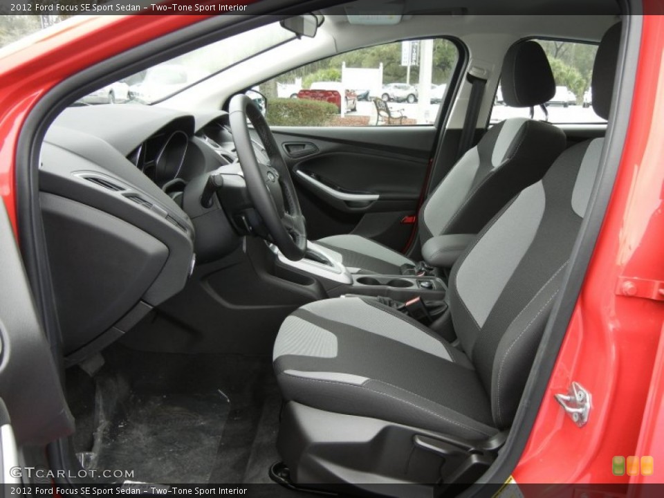 Two-Tone Sport Interior Photo for the 2012 Ford Focus SE Sport Sedan #60765044