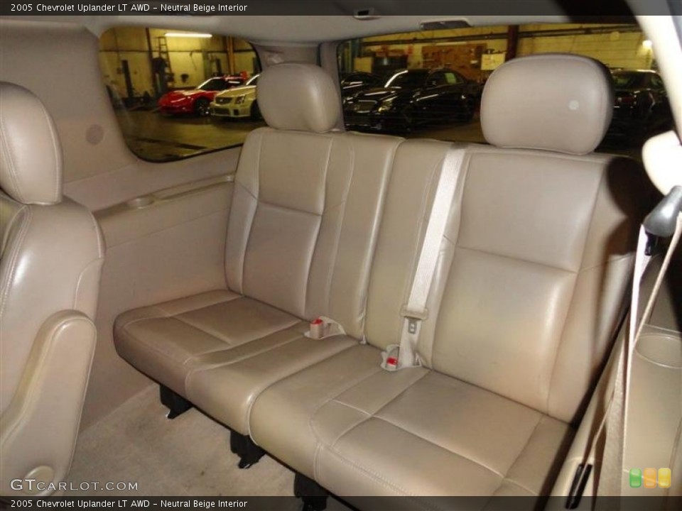 Neutral Beige Interior Rear Seat for the 2005 Chevrolet Uplander LT AWD #60770987