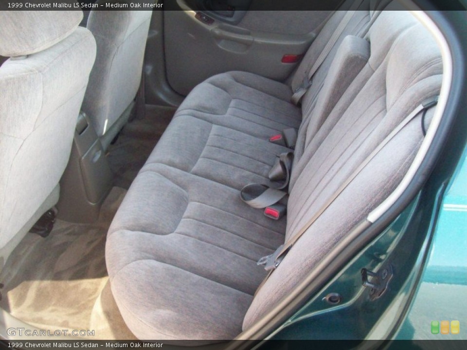 Medium Oak Interior Rear Seat for the 1999 Chevrolet Malibu LS Sedan #60773822