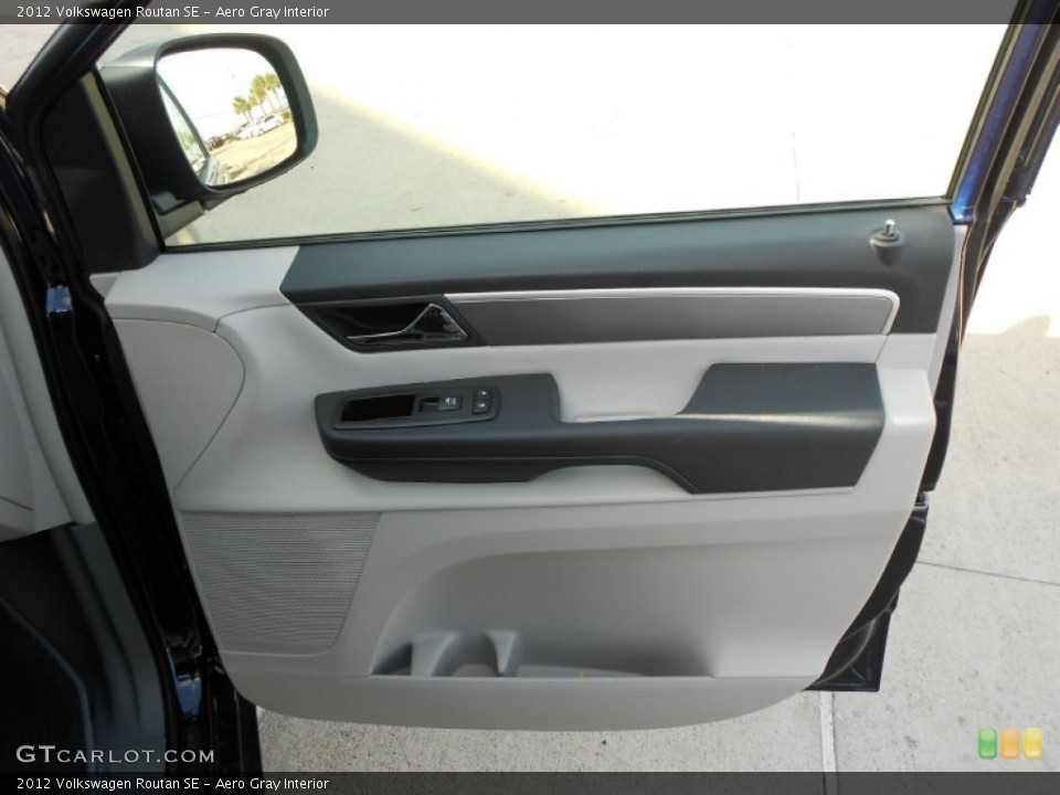 Aero Gray Interior Door Panel for the 2012 Volkswagen Routan SE #60776537