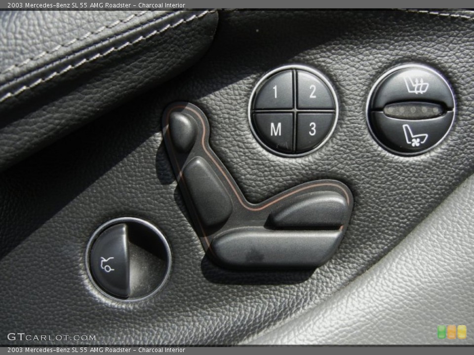 Charcoal Interior Controls for the 2003 Mercedes-Benz SL 55 AMG Roadster #60782408