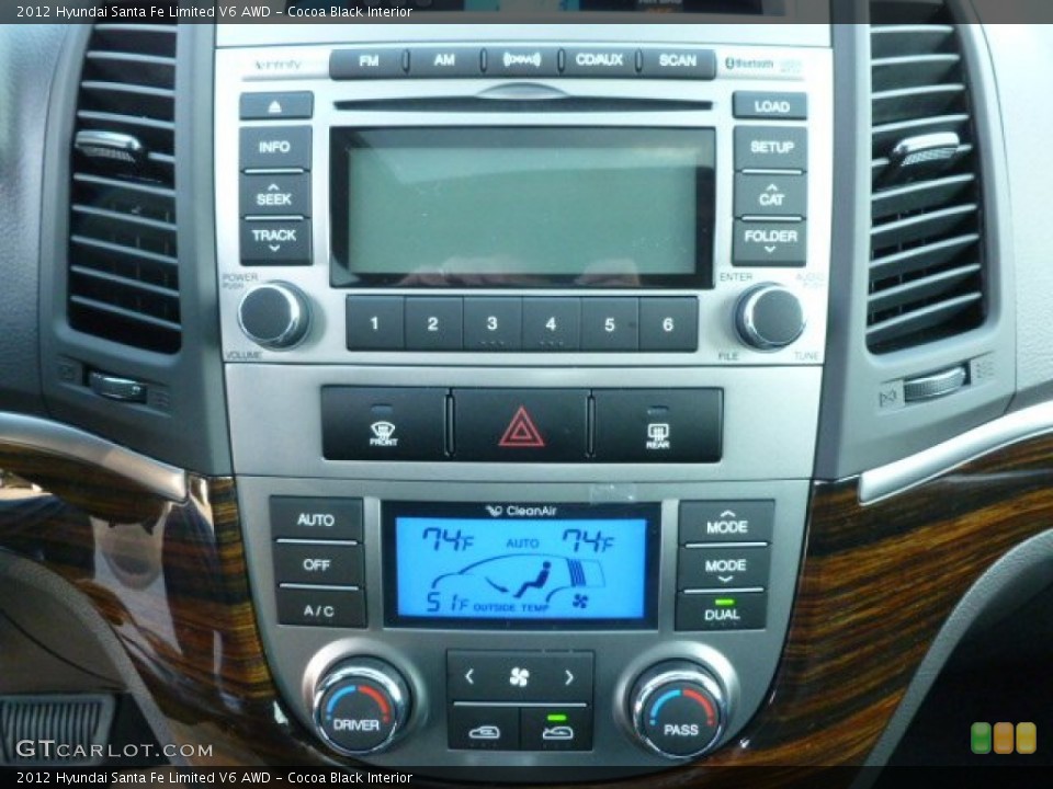 Cocoa Black Interior Controls for the 2012 Hyundai Santa Fe Limited V6 AWD #60783611
