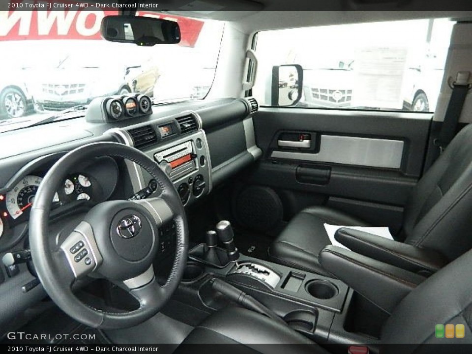 Dark Charcoal Interior Photo for the 2010 Toyota FJ Cruiser 4WD #60790310