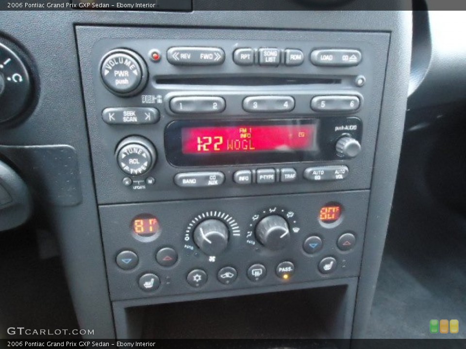 Ebony Interior Controls for the 2006 Pontiac Grand Prix GXP Sedan #60794738