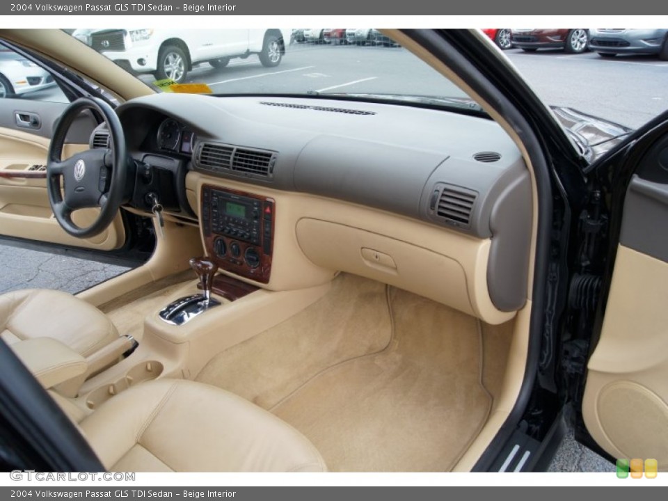 Beige Interior Dashboard for the 2004 Volkswagen Passat GLS TDI Sedan #60803189
