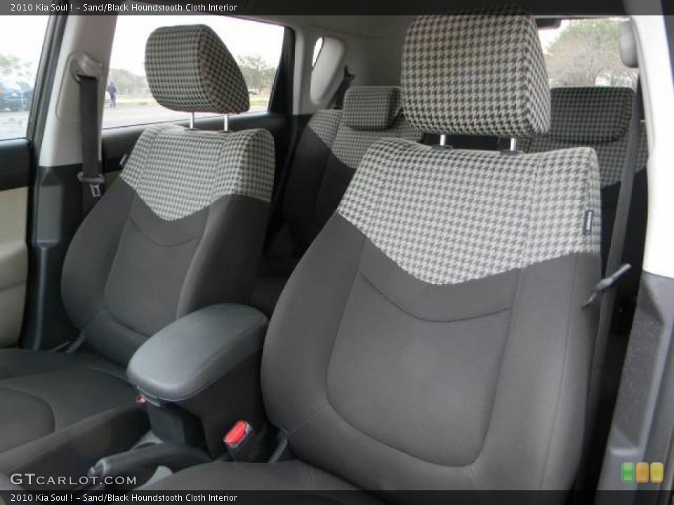 Sand/Black Houndstooth Cloth Interior Photo for the 2010 Kia Soul ! #60824302