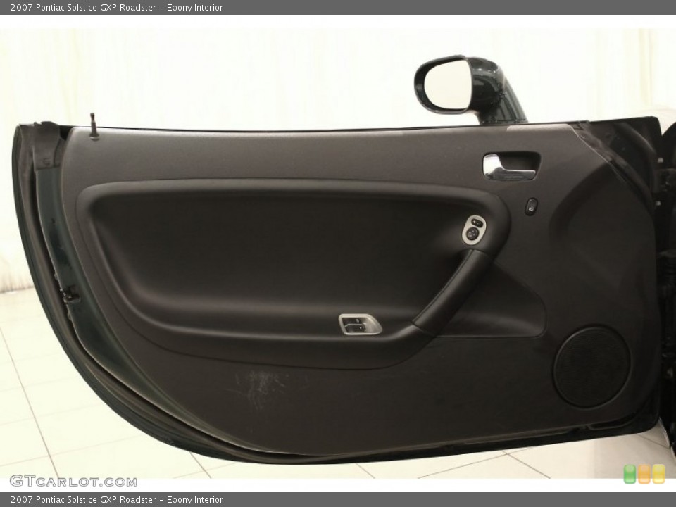 Ebony Interior Door Panel for the 2007 Pontiac Solstice GXP Roadster #60825224