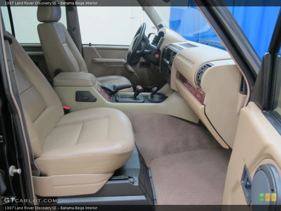 Bahama Beige 1997 Land Rover Discovery Interiors